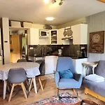 Apartment Avenir 1800 - Duplex Confort - Aux Pieds Mae-0581 *